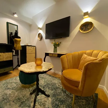 Andio Annex Bed & Breakfast *